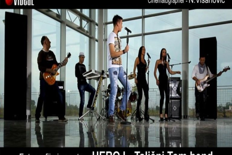 "Heroj" , Talični Tom